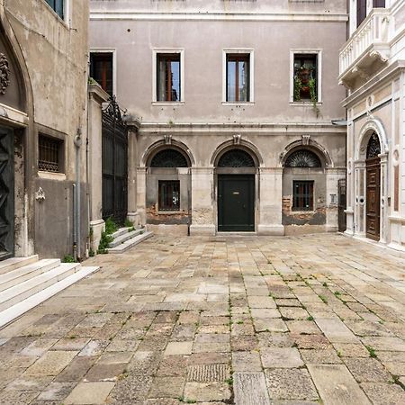 Апартаменти Palazzo Borgoloco Венеція Екстер'єр фото